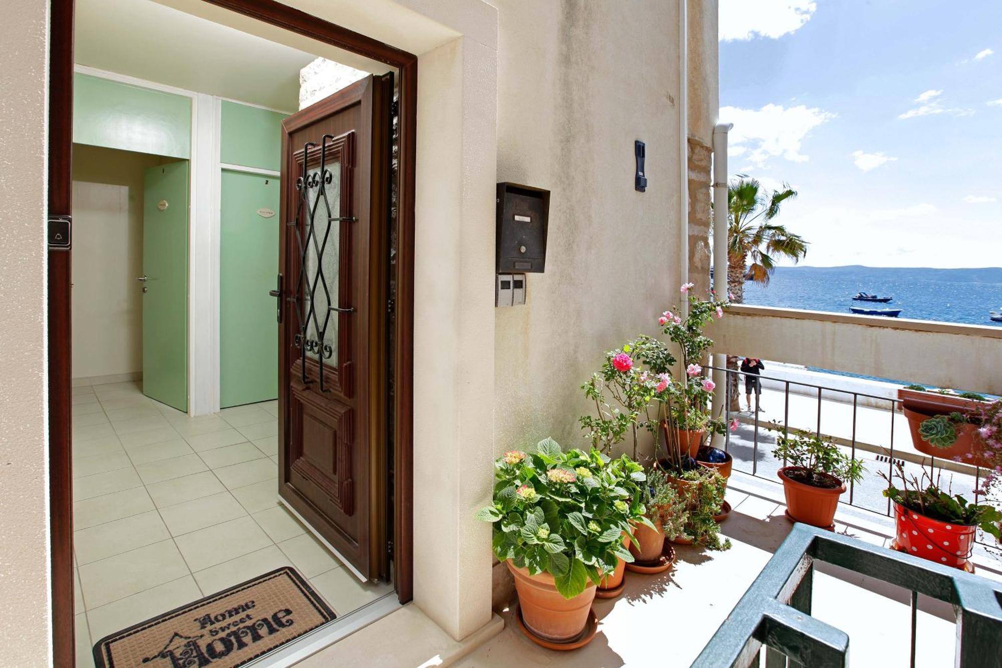 Amazing Waterfront Apartments โบล ภายนอก รูปภาพ