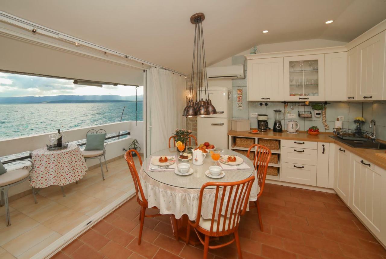 Amazing Waterfront Apartments โบล ภายนอก รูปภาพ